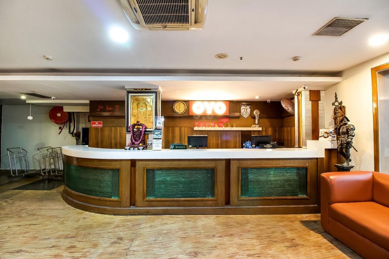 Oyo Flagship 9115 Hotel Udayee International Tirupati Exterior foto